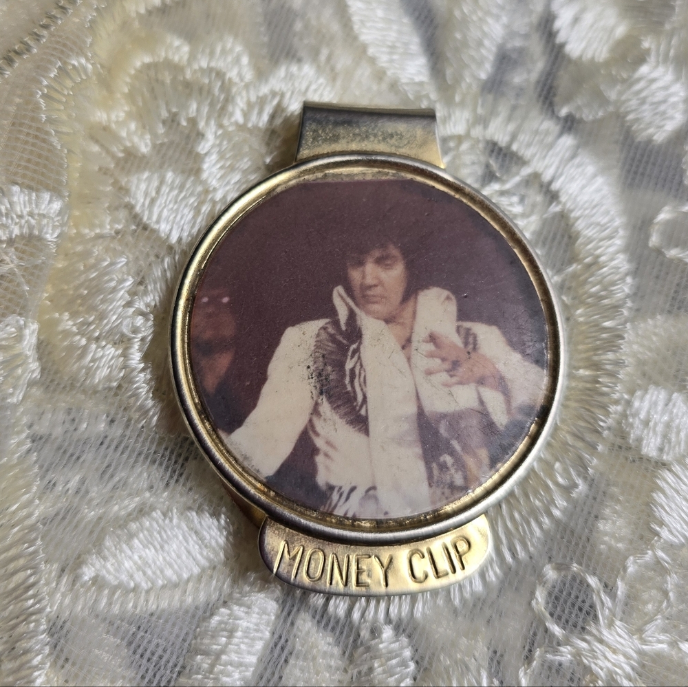 Vintage Gold-tone Elvis  Money Clip with Portrait!